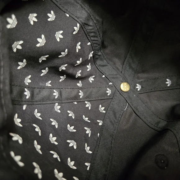 Adidas Black Cap - Picture 8 of 8